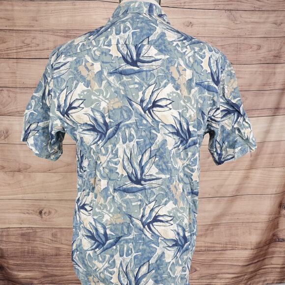 AFTCO Bluewater Shirt Mens Medium Blue Hawaiian Aloha Floral Button Up Made USA - Picture 4 of 8